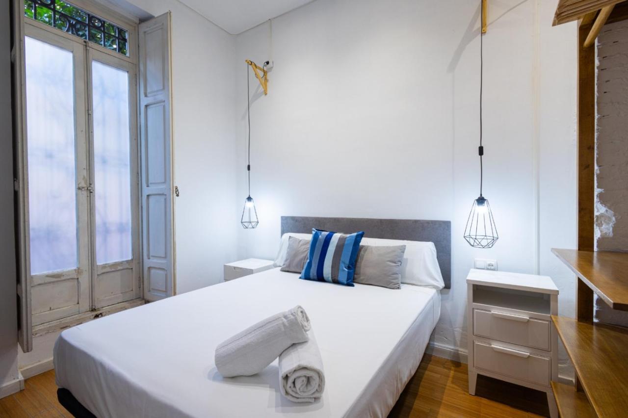 Florit Flats - The Vella Apartment Walencja Zewnętrze zdjęcie