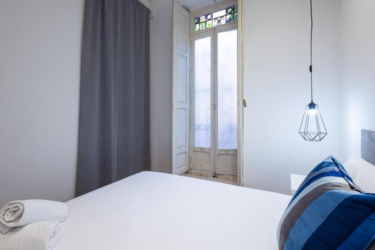 Florit Flats - The Vella Apartment Walencja Zewnętrze zdjęcie