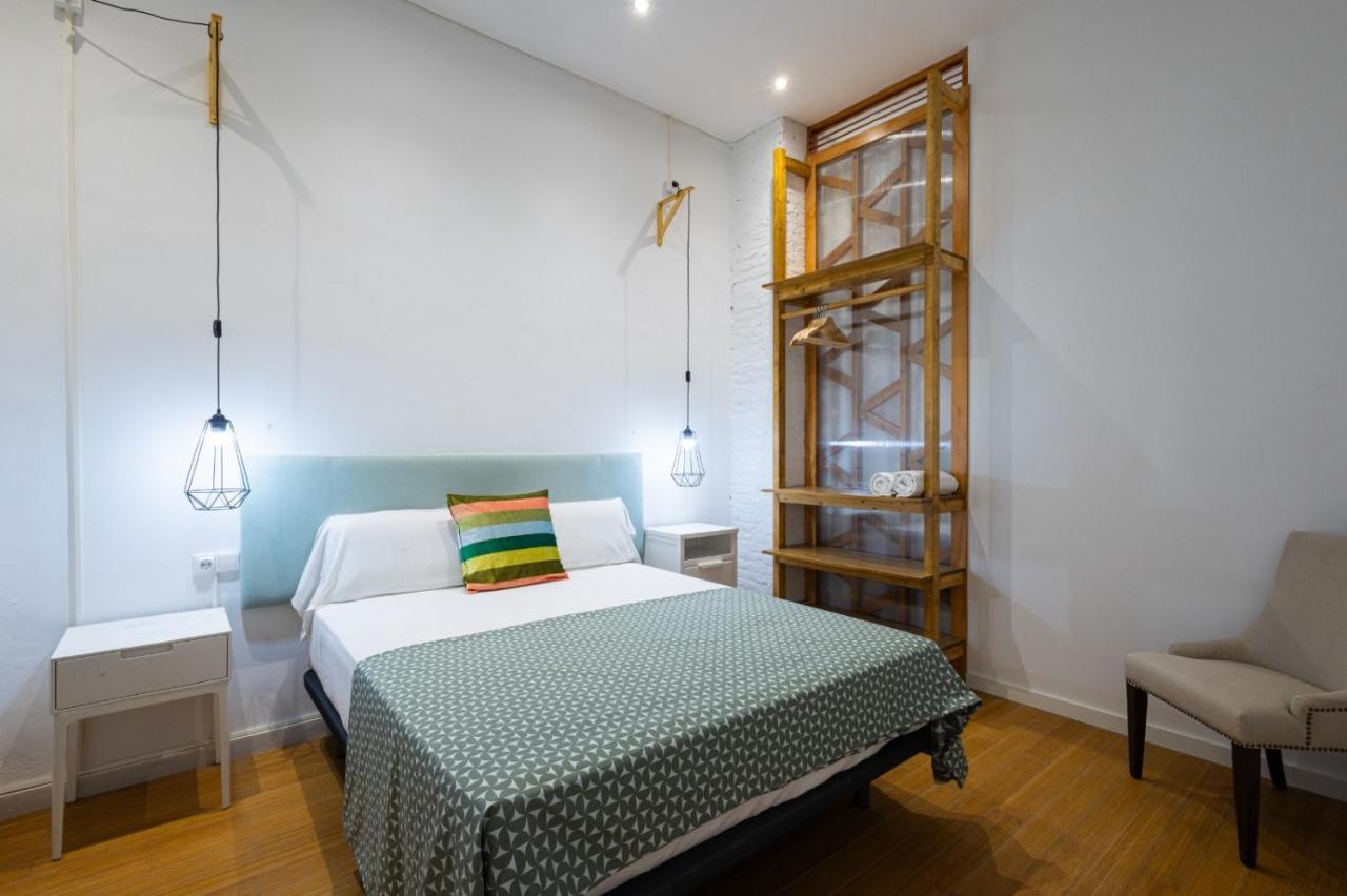 Florit Flats - The Vella Apartment Walencja Zewnętrze zdjęcie